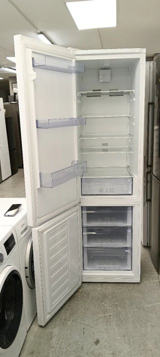 NEVERA COMBI BEKO NO FROST ENERGÍA A+