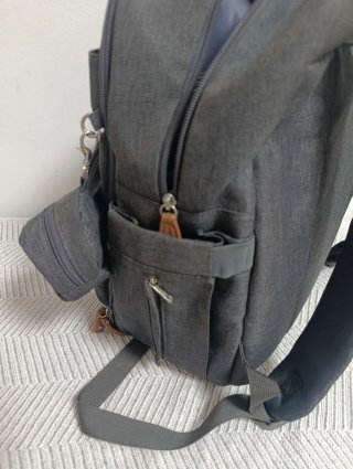 Mochila pañalera con cambiador