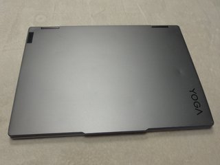 Lenovo Yoga 7 2 en 1 Gris