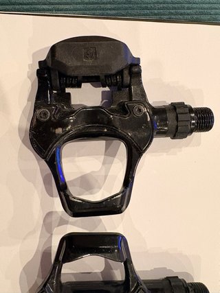 Pedales y calas Bontrager Comp