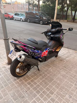 Yamaha Tmax 530 Maxi Scooter