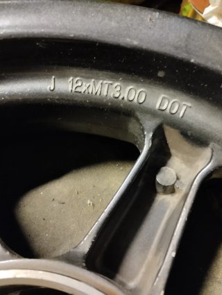 Llanta Yamaha Jog RR