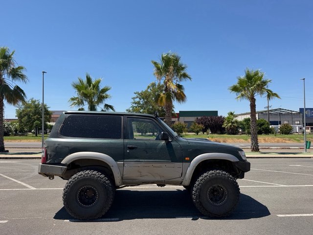Nissan Patrol 2000