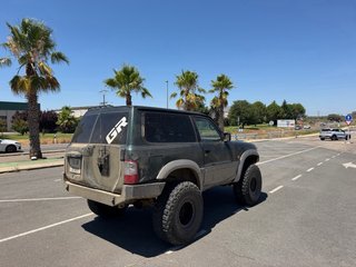 Nissan Patrol 2000