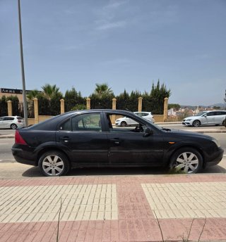 Ford Mondeo 2003