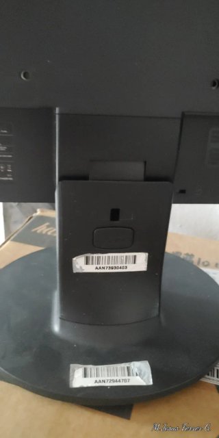 Monitor LG Flatron E1911 + Teclado