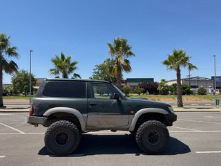Nissan Patrol 2000