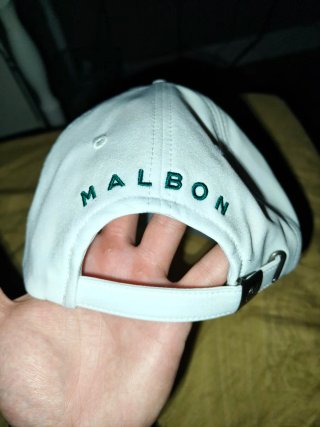 Gorra Golf Malbon Blanca con Pin