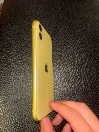 iPhone 11 128 GB Dorado