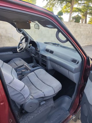 Nissan Serena 1996