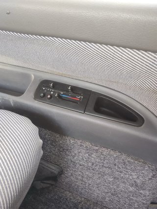 Nissan Serena 1996