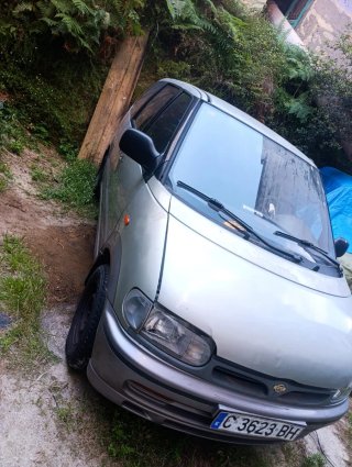Nissan Serena 1995