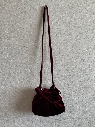 Bolso de terciopelo granate nuevo