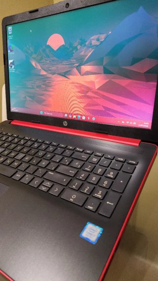 Portátil HP potente Core i7 en perfecto estado lee