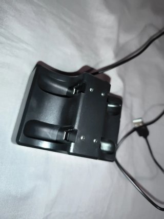 Base de Carga Mandos Nintendo sin uso