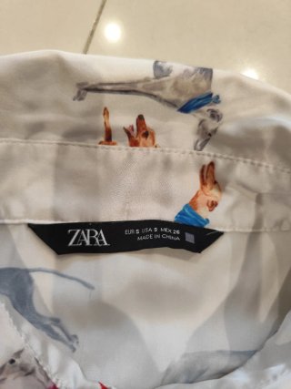 Blusa Zara Estampada Perros Multicolor