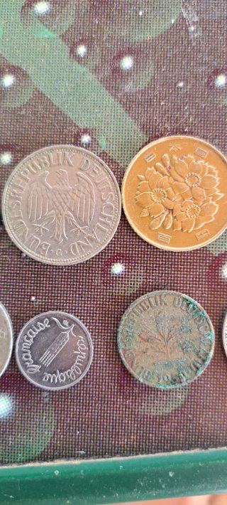 Lote monedas antiguas. Por separado 10€