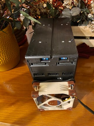 SilverStone FS303 Rack Hotswap de 3 HDDS