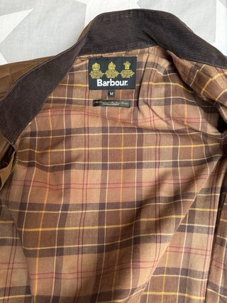 Chaqueta Barbour International Marrón