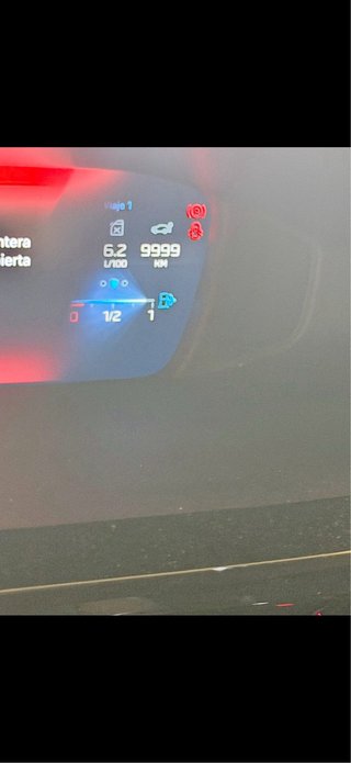 Peugeot 308 1.2 gasolina 2023 con golpe