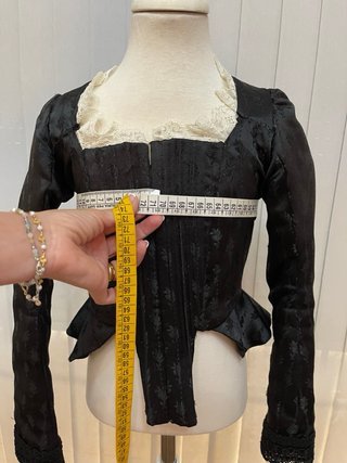 Jubón corpiño fallera negro brocado niña