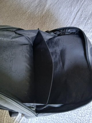 Mochila negra de National Geographic