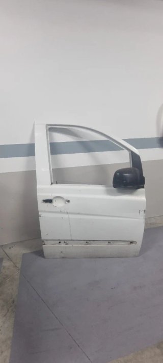 Puerta Mercedes Vito W639