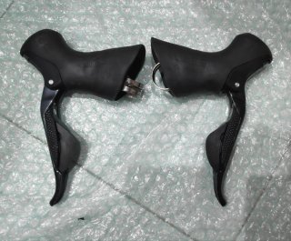 Manetas Shimano Ultegra 6870 Di2 2x11v