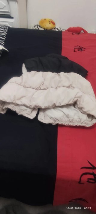 Chaleco H&M beige y negro