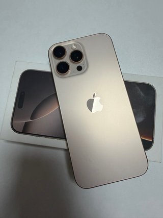 iPhone 16 Pro Max