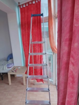 Escalera 7 peldaños aluminio