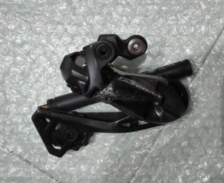 Cambio trasero Shimano Ultegra Di2 8050 11v