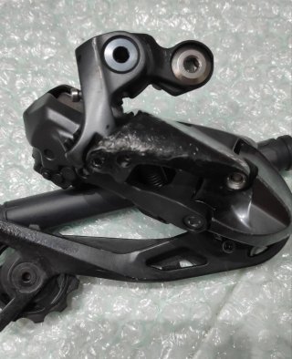 Cambio trasero Shimano Ultegra Di2 8050 11v