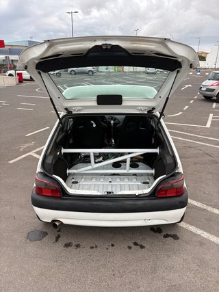 Citroen Saxo 16v