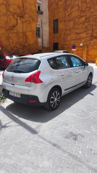 Peugeot 3008 2010