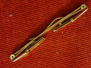 Fermacravatta Anson con lettere A e B