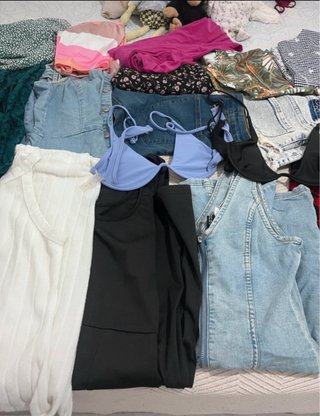 Lote de 24 prendas  Mujer Talla xs