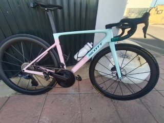 Scott Addict RC10 2026