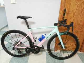Scott Addict RC10 2026