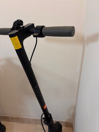 Patinete Eléctrico Xiaomi con Cargador