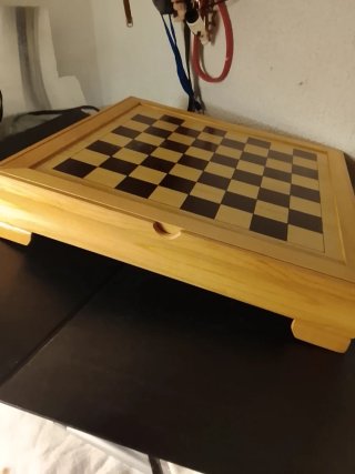 Juego de mesa varios: Ajedrez,damas, dominó, etc
