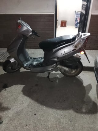 Moto Scooter Vitality Plata