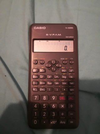 Calculadora Científica Casio fx-82MS (2ª Ed)