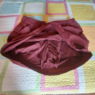 Falda pantalón trekking Quechua burdeos 46.