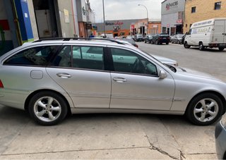Mercedes-Benz Clase C 2003