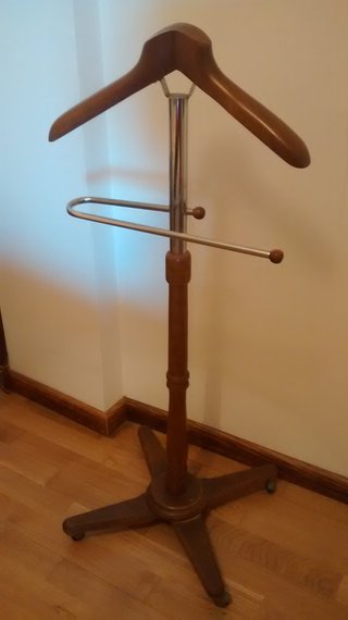 Galán de noche madera y metal