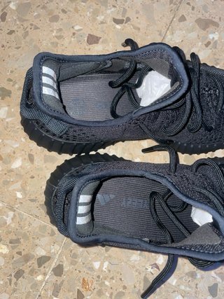 Adidas Yeezy Boost 350 V2 Onyx