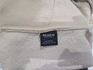 Sudadera marron claro con capucha