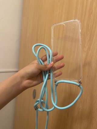 Fundas iPhone con cordón y varios colores
