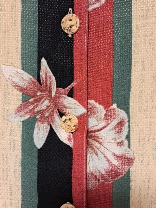 Camisa de rayas florales